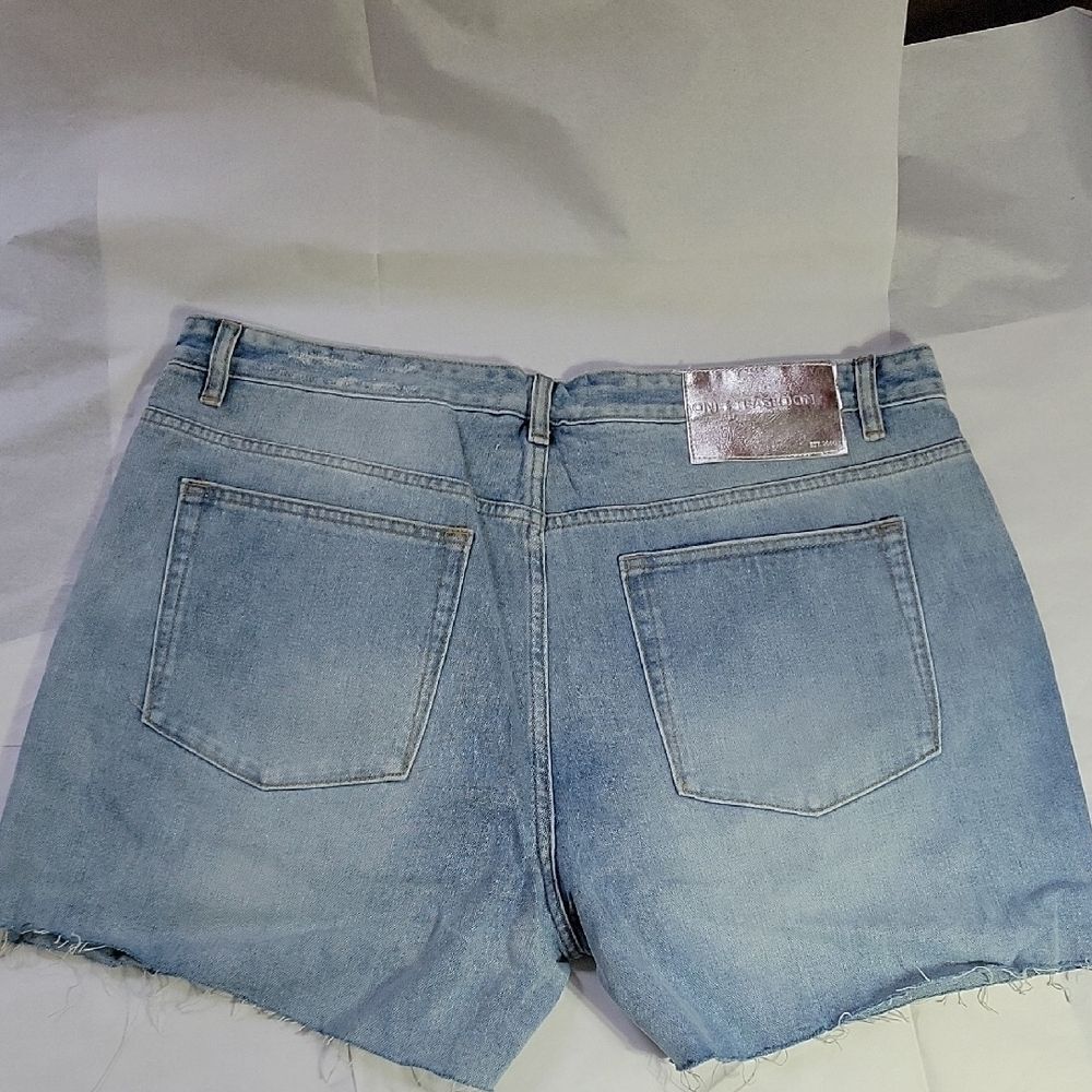 One Teaspoon Denim Shorts NWT - Picture 6 of 7